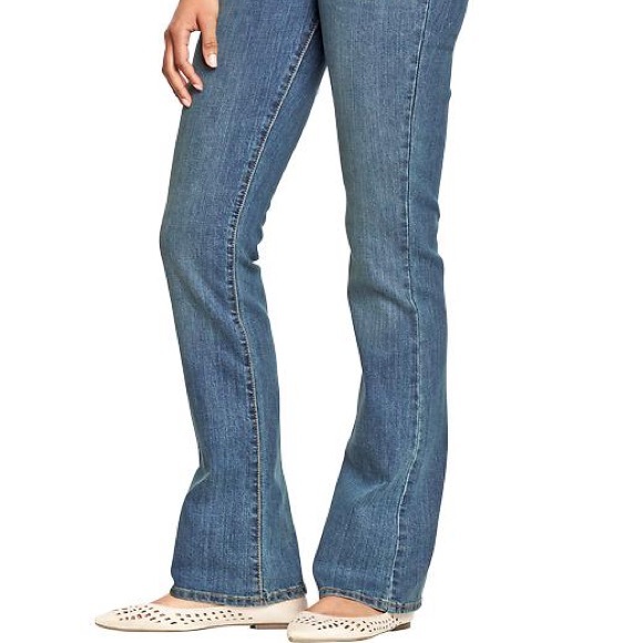 🌼3/$30 Old Navy Bootcut Low Waist Original Jeans - Picture 5 of 5